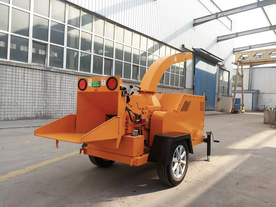 40HP Wood Pallet Shredder Mobile Engine Diesel Wood Chipper Shredder Waste Tree Branches Wood Chipper Machine