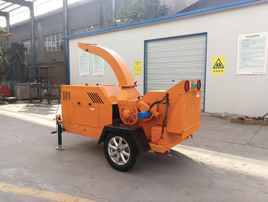 40HP Wood Pallet Shredder Mobile Engine Diesel Wood Chipper Shredder Waste Tree Branches Wood Chipper Machine
